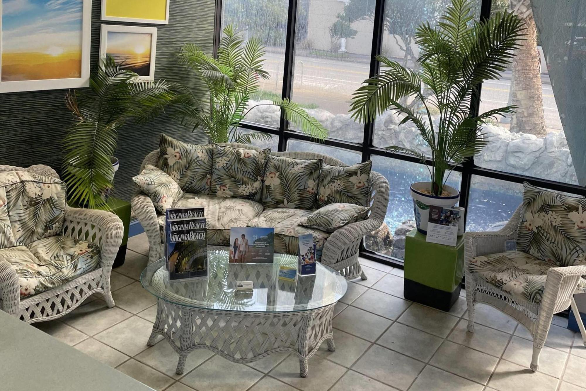 Days Inn By Wyndham Virginia Beach At The Beach Εξωτερικό φωτογραφία