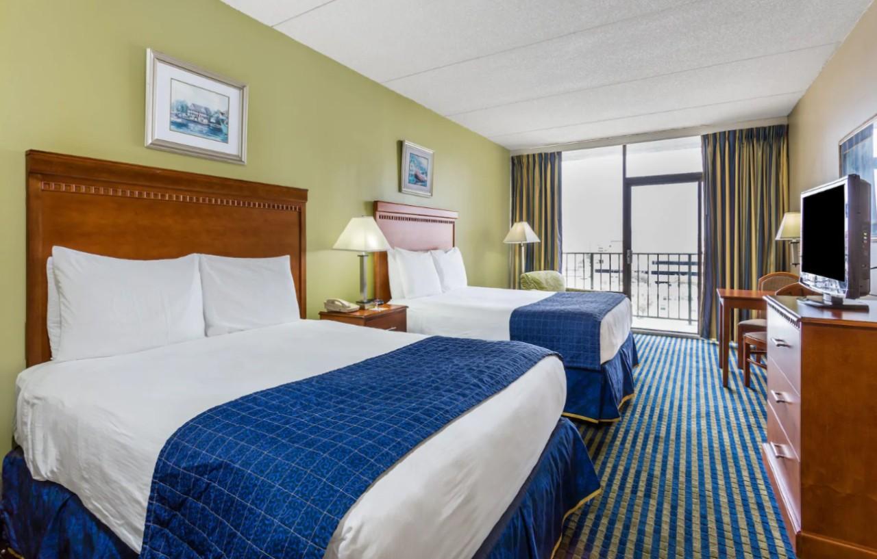Days Inn By Wyndham Virginia Beach At The Beach Εξωτερικό φωτογραφία